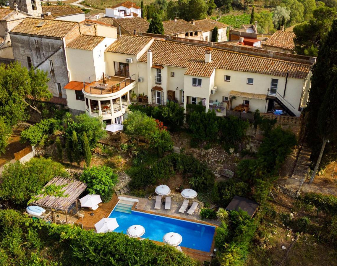 Avinyonet del Penedes Cal Mestre Casa Rural المظهر الخارجي الصورة